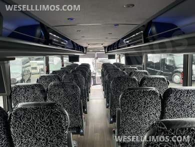 2017 Van Hool CX 35 Motorcoach Cummins/Allison - Motorcoach for Sale in Pasadena, MD - Photo 6