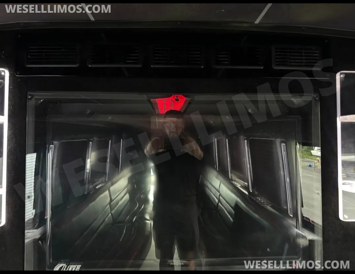 Photo of Limo Bus for sale: 2015 Ford F550 400" by LGE