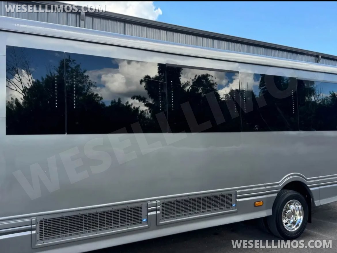 Photo of Limo Bus for sale: 2015 Ford F550 400" by LGE