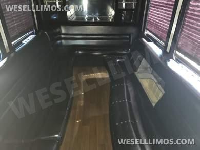 2015 LGE Ford F550 Limo Bus - Limo Bus for Sale in Seminole, FL - Photo 20
