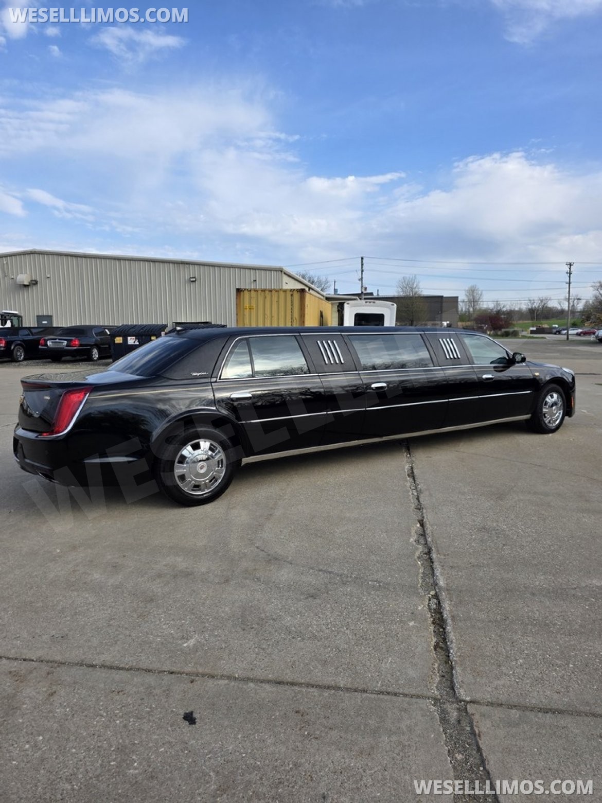 Photo of Limousine for sale: 2008 Cadillac Deville_XTS 100" by Dabryan