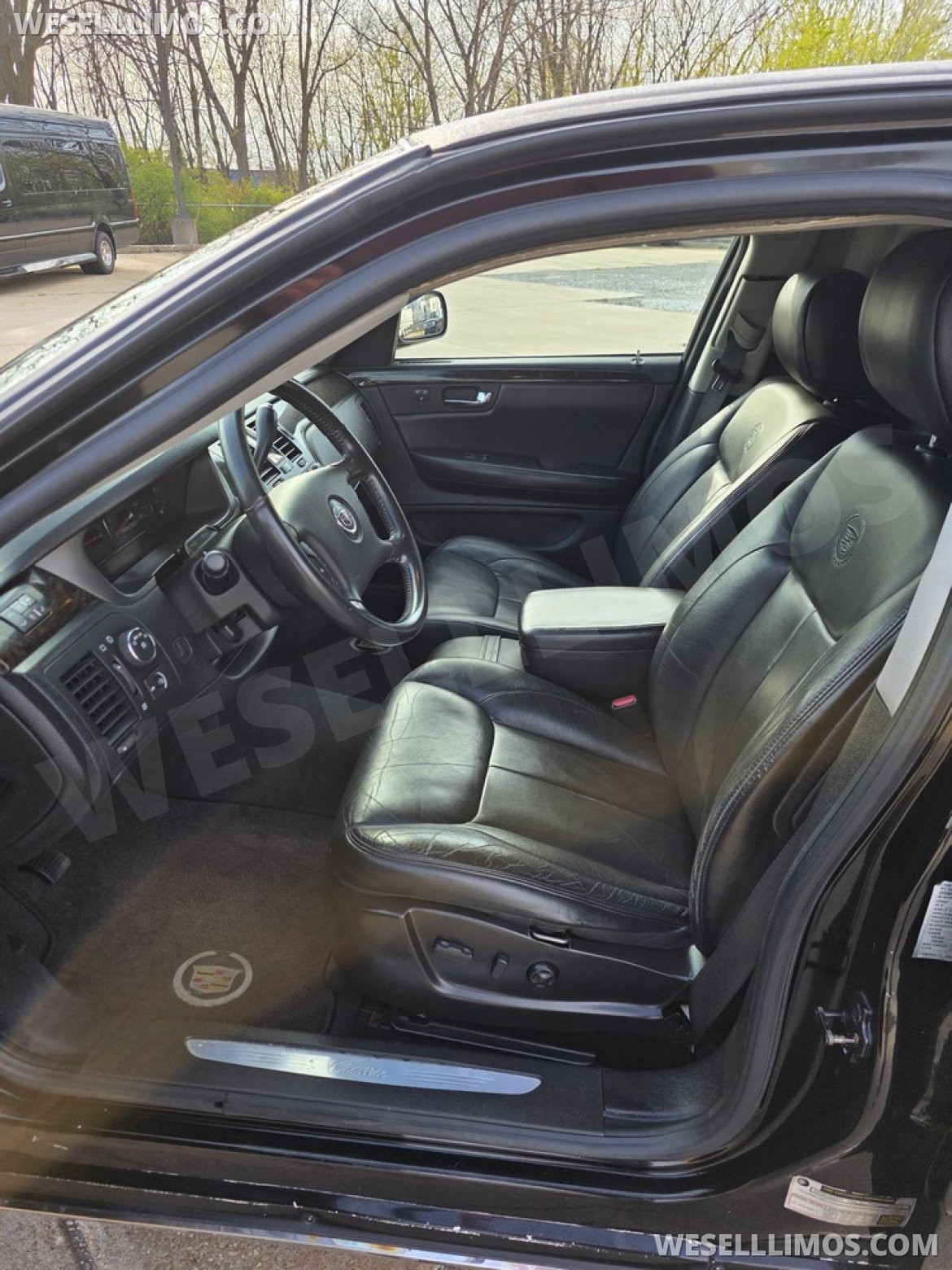 Photo of Limousine for sale: 2008 Cadillac Deville_XTS 100" by Dabryan