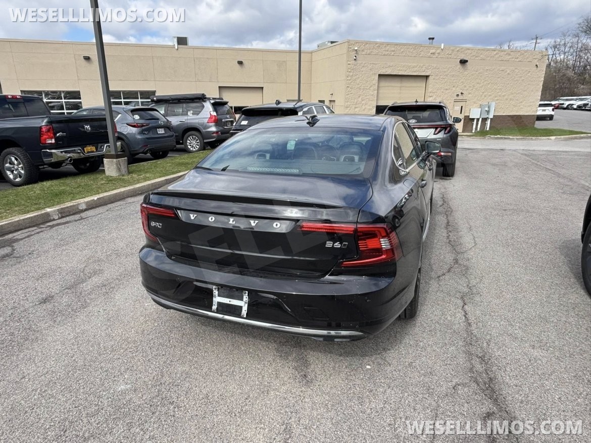 Photo of Sedan for sale: 2024 Volvo S90 by Volvo
