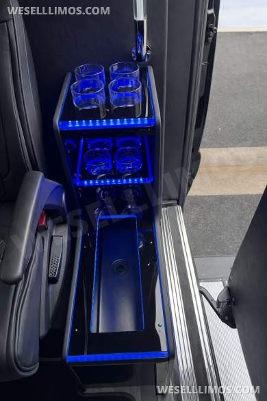2025 SPV Conversions Mercedes-Benz Sprinter 3500 XD Executive Shuttle - Executive Shuttle for Sale in Anaheim, CA - Photo 9