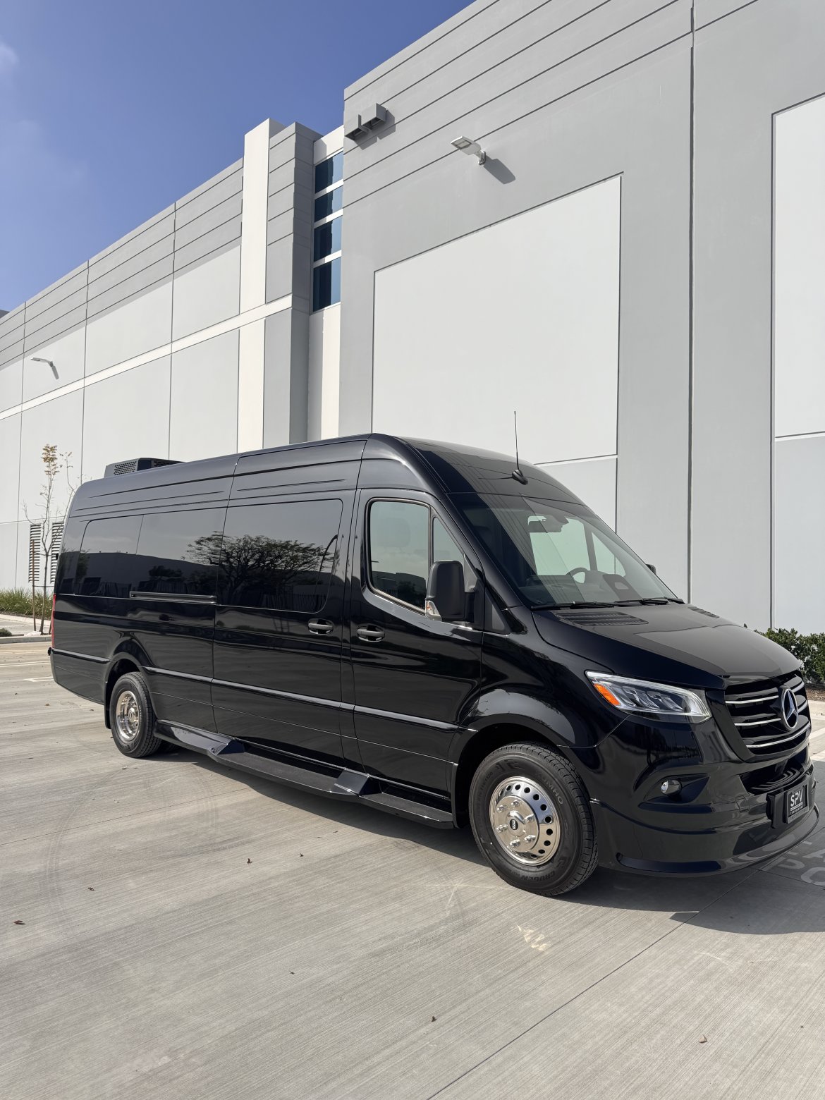 Executive Shuttle for Sale in Anaheim, CA - Photo 26
