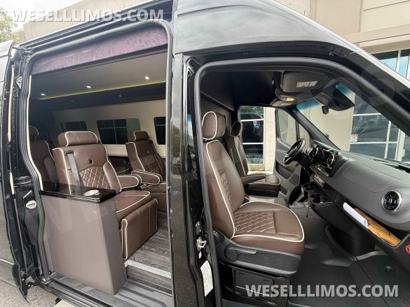 2020 Mercedes-Benz sprinter Sprinter for Sale in ontario, CA - Photo 2