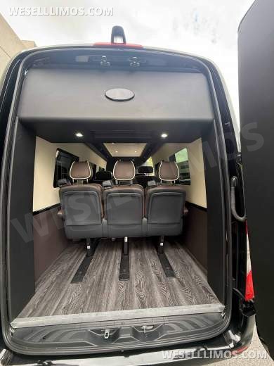 2020 Unique industries Mercedes-Benz sprinter Sprinter - Sprinter for Sale in ontario, CA - Photo 5