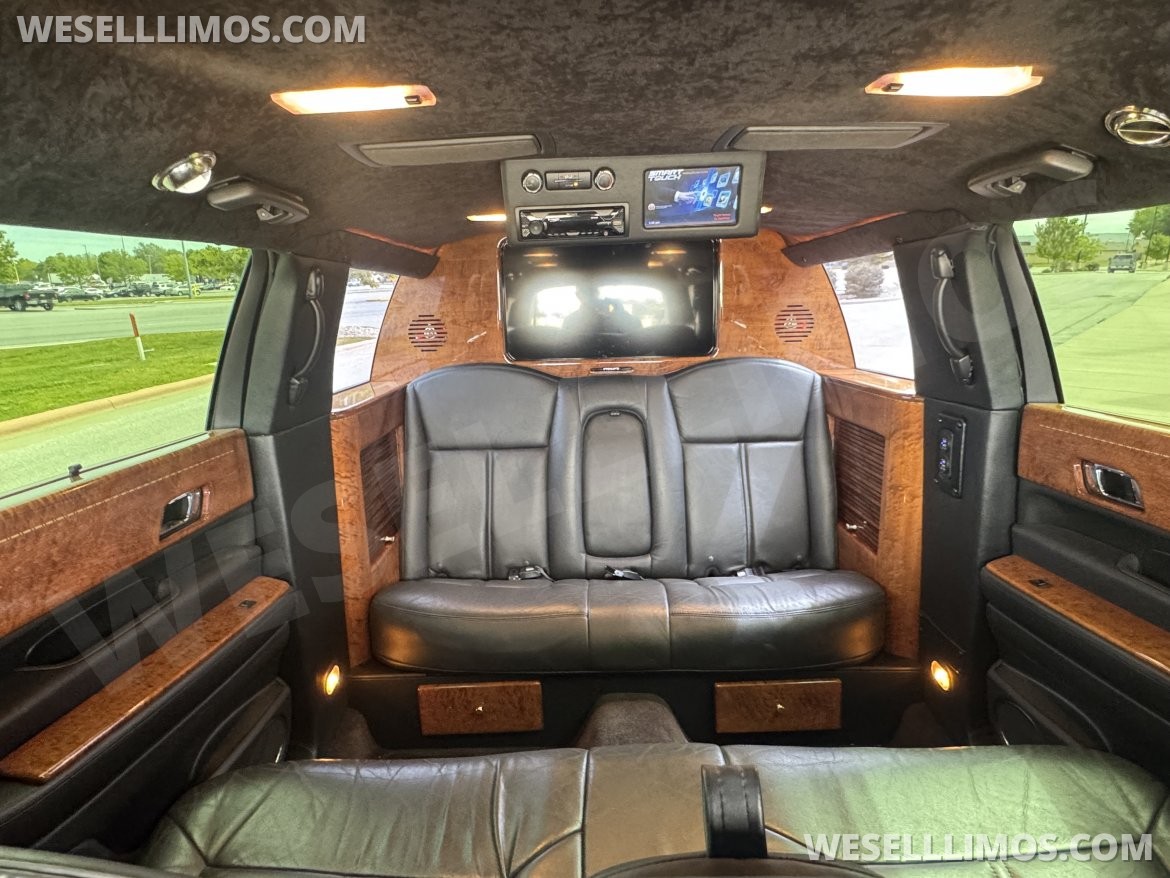 Photo of Limousine for sale: 2014 Lincoln MKT 48" by Picasso Limo Mfg