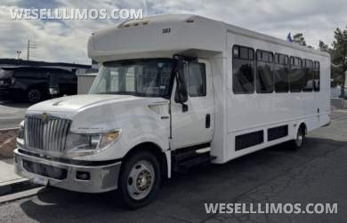2016 Executive International Turtle Top Shuttle Bus - Shuttle Bus for Sale in Pasadena, CA - Photo 3