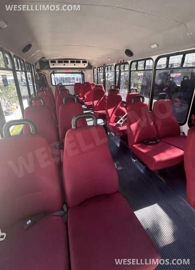 2016 Executive International Turtle Top Shuttle Bus - Shuttle Bus for Sale in Pasadena, CA - Photo 7