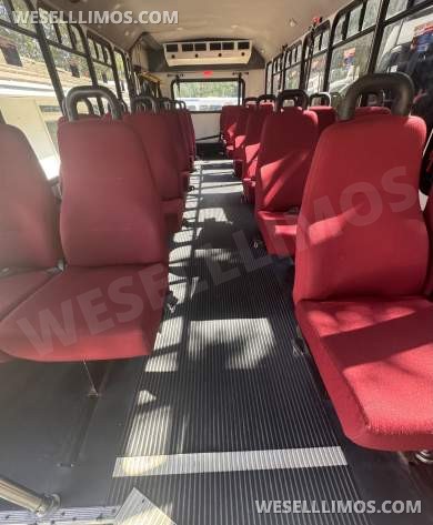 2016 Executive International Turtle Top Shuttle Bus - Shuttle Bus for Sale in Pasadena, CA - Photo 11