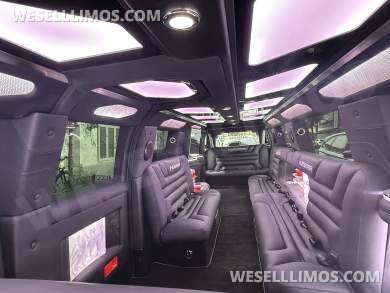2026 Pinnacle Ford Bronco SUV Stretch - SUV Stretch for Sale in Old bridge, NJ - Photo 4