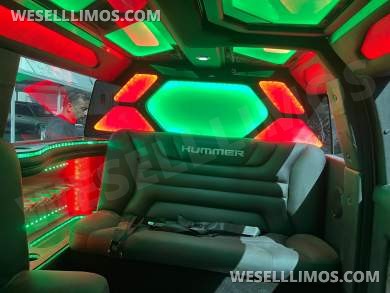 2026 Pinnacle Ford Bronco SUV Stretch - SUV Stretch for Sale in Old bridge, NJ - Photo 5