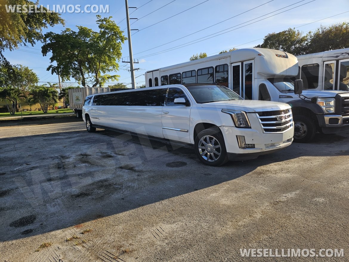 Photo of Limousine for sale: 2015 Cadillac Escalade 200" by Blackstone Builders