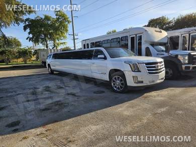 2015 Blackstone Builders Cadillac Escalade Limousine - Limousine for Sale in Pompano Beach, FL - Photo 2