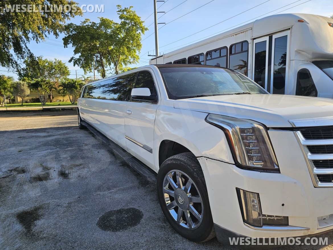 Photo of Limousine for sale: 2015 Cadillac Escalade 200" by Blackstone Builders