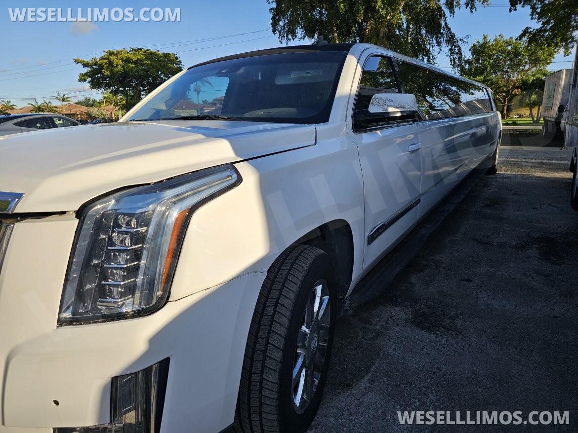 Photo of Limousine for sale: 2015 Cadillac Escalade 200" by Blackstone Builders