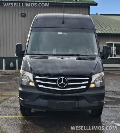 2018 Grech Motors Mercedes-Benz 3500 EXT Executive Shuttle Sprinter - Sprinter for Sale in Ft. Collins, CO - Photo 14
