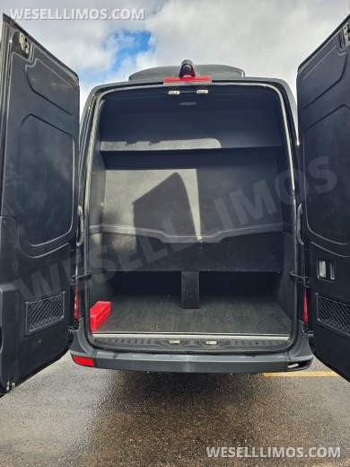2018 Grech Motors Mercedes-Benz 3500 EXT Executive Shuttle Sprinter - Sprinter for Sale in Ft. Collins, CO - Photo 20