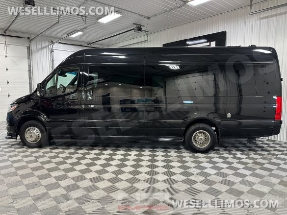 2020 Mercedes-Benz Sprinter 3500 XD Sprinter for Sale in North East, PA - Photo 2