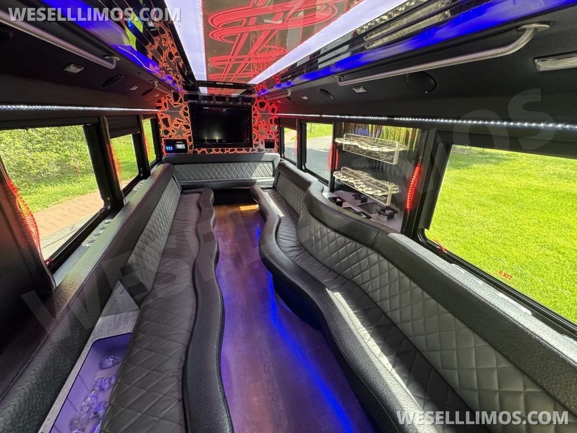 Photo of Limo Bus for sale: 2013 Ford 20-22 Pass Limo Bus 24" by LGE Coachworks