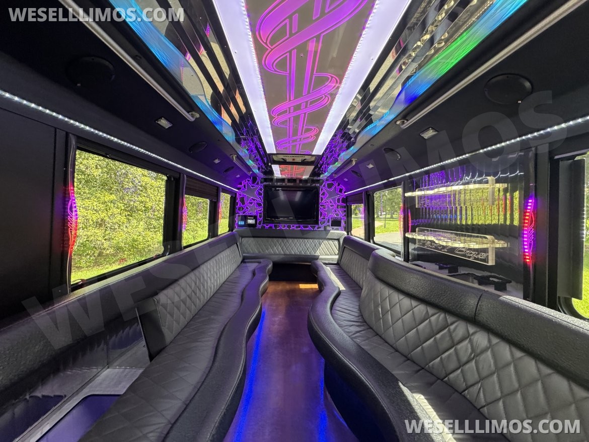 Photo of Limo Bus for sale: 2013 Ford 20-22 Pass Limo Bus 24" by LGE Coachworks
