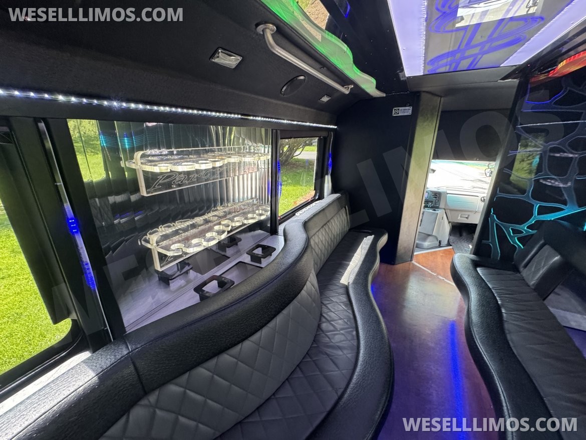 Photo of Limo Bus for sale: 2013 Ford 20-22 Pass Limo Bus 24" by LGE Coachworks
