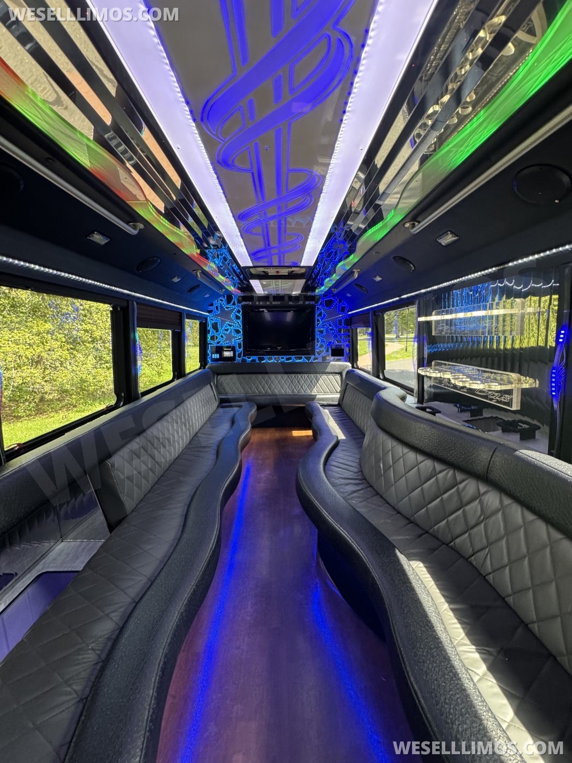 Photo of Limo Bus for sale: 2013 Ford 20-22 Pass Limo Bus 24" by LGE Coachworks