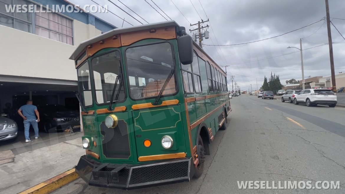 Trolley for sale: 2011 Freightliner MB55 by Hometown Trolley