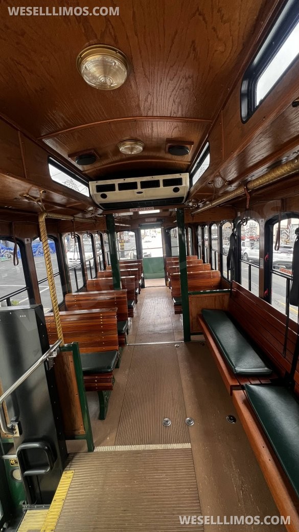 2011 Freightliner MB55 Trolley for Sale in Orange, CA - Photo 3