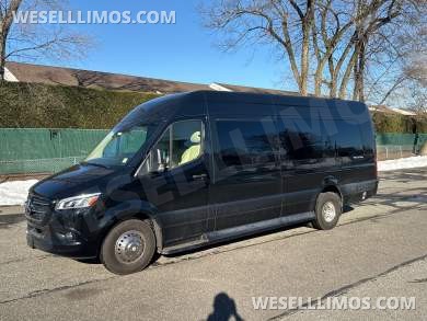 2023 Midwest Automotive Mercedes-Benz Sprinter Sprinter - Sprinter for Sale in Baldwin, NY - Photo 3
