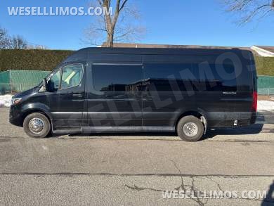 2023 Midwest Automotive Mercedes-Benz Sprinter Sprinter - Sprinter for Sale in Baldwin, NY - Photo 4