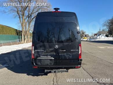 2023 Midwest Automotive Mercedes-Benz Sprinter Sprinter - Sprinter for Sale in Baldwin, NY - Photo 6
