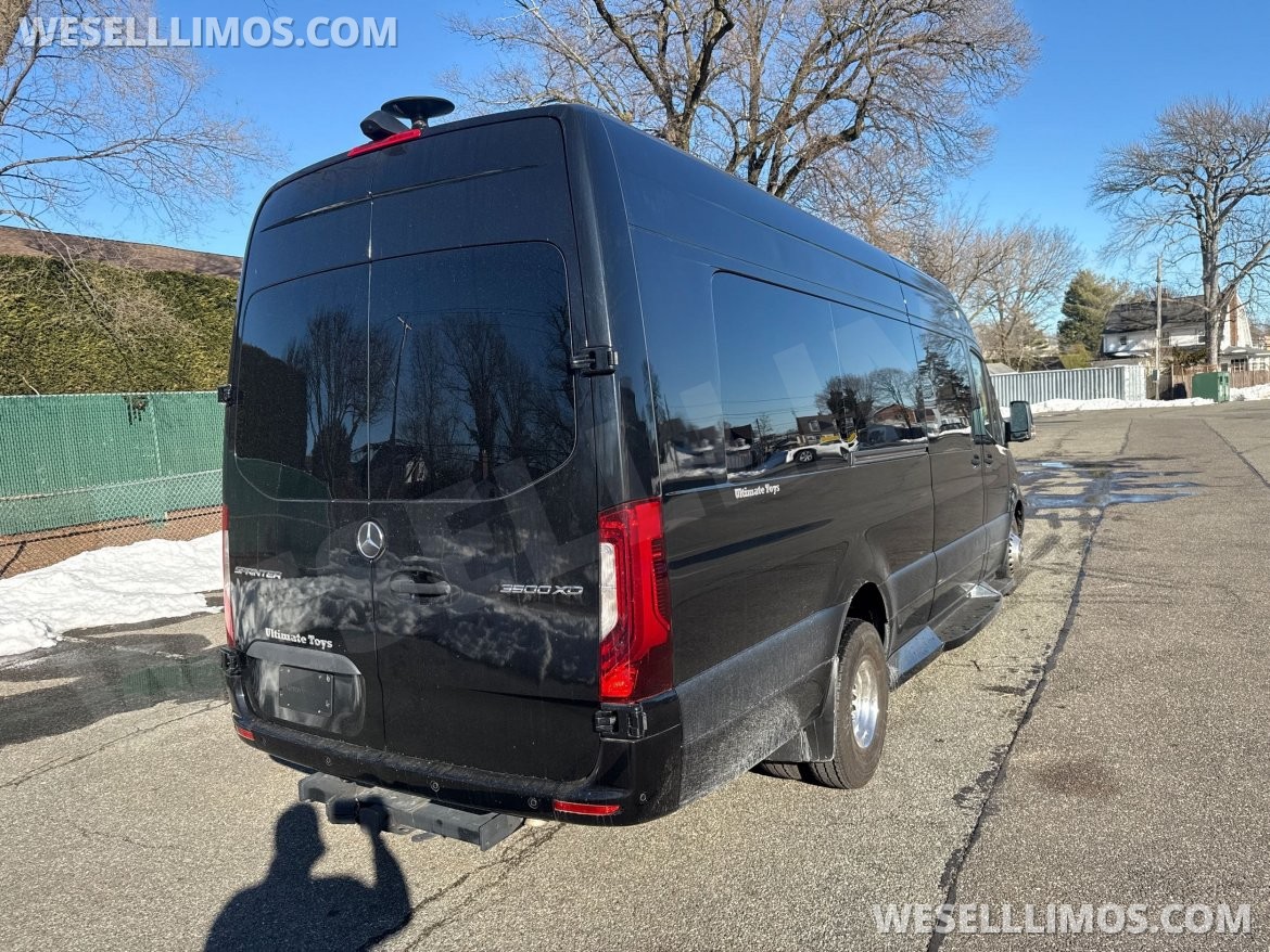 Photo of Sprinter for sale: 2023 Mercedes-Benz Sprinter 170" by Midwest Auto Movitve