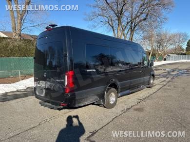2023 Midwest Automotive Mercedes-Benz Sprinter Sprinter - Sprinter for Sale in Baldwin, NY - Photo 8