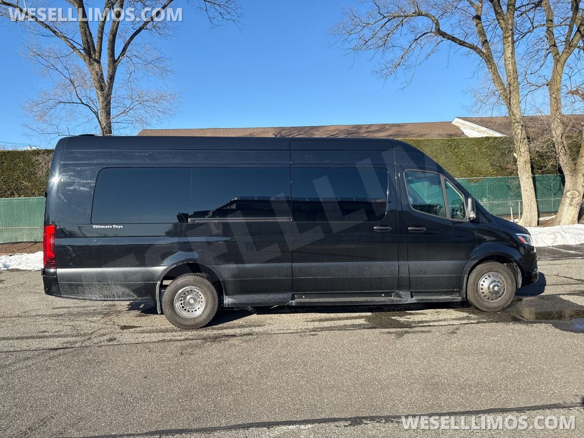 Photo of Sprinter for sale: 2023 Mercedes-Benz Sprinter 170" by Midwest Auto Movitve