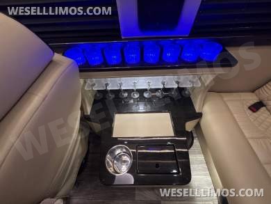 2023 Midwest Automotive Mercedes-Benz Sprinter Sprinter - Sprinter for Sale in Baldwin, NY - Photo 24