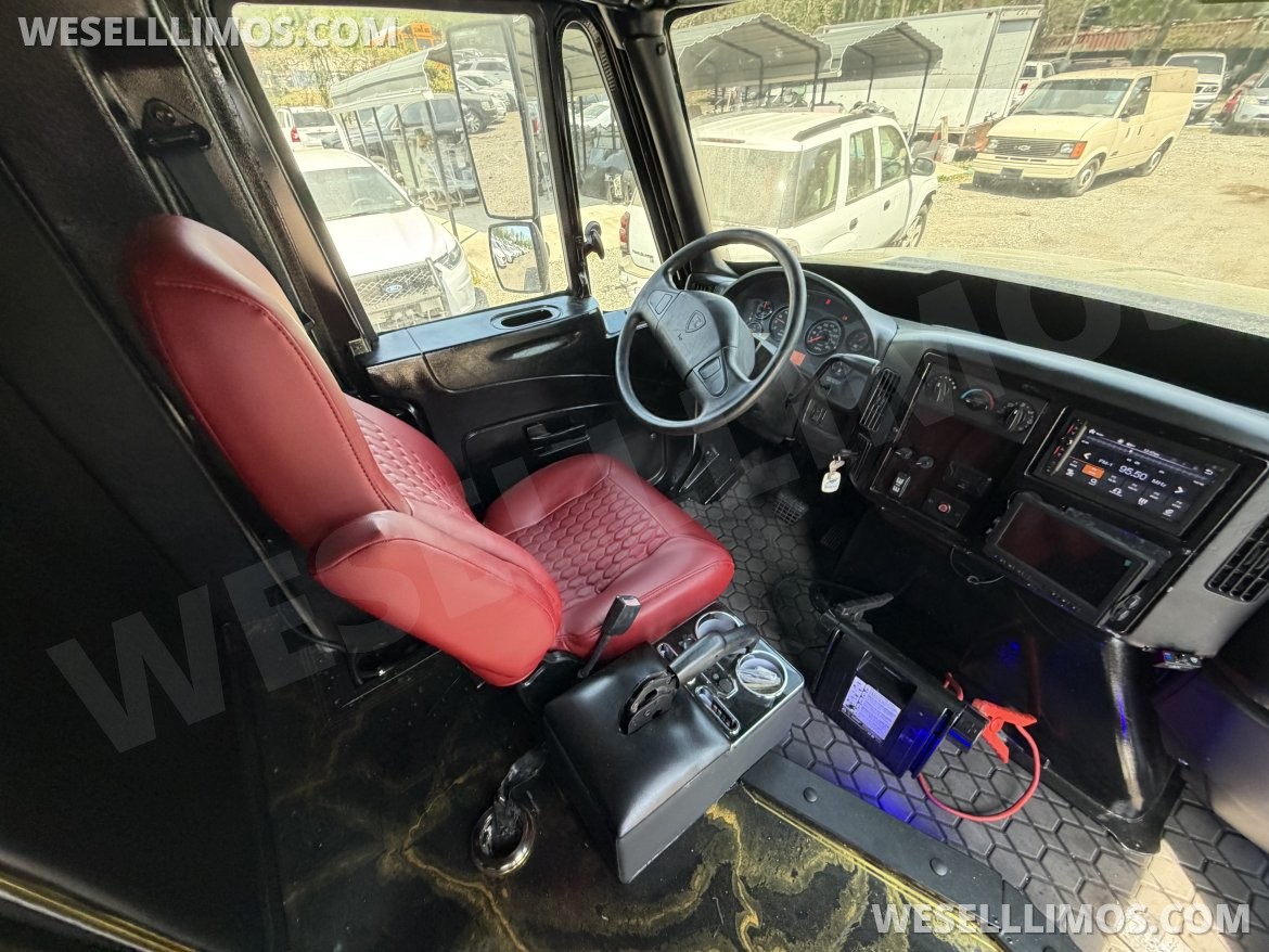 Photo of Limo Bus for sale: 2013 International PC805