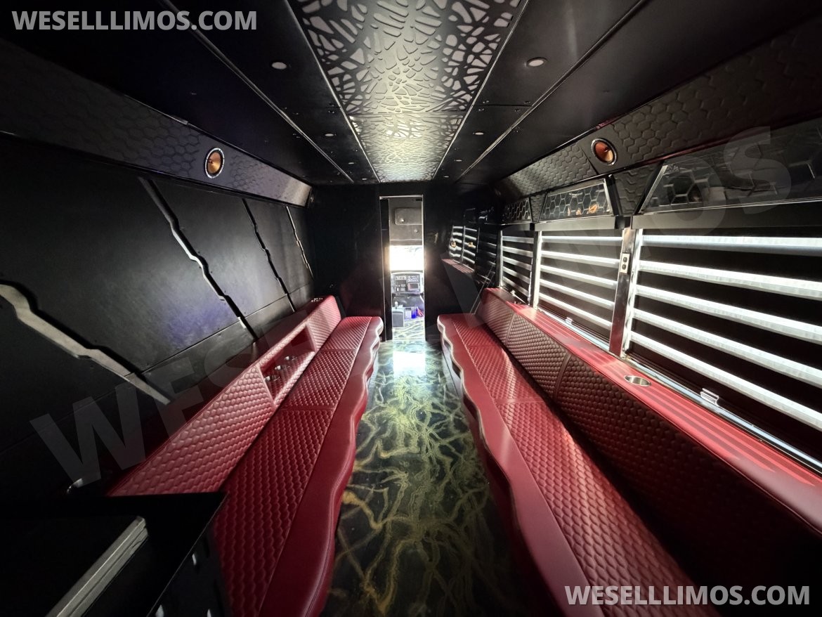 Photo of Limo Bus for sale: 2013 International PC805