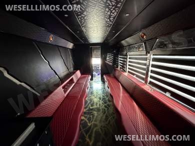 2013 International PC805 Limo Bus - Limo Bus for Sale in Upper Marlboro, MD - Photo 5