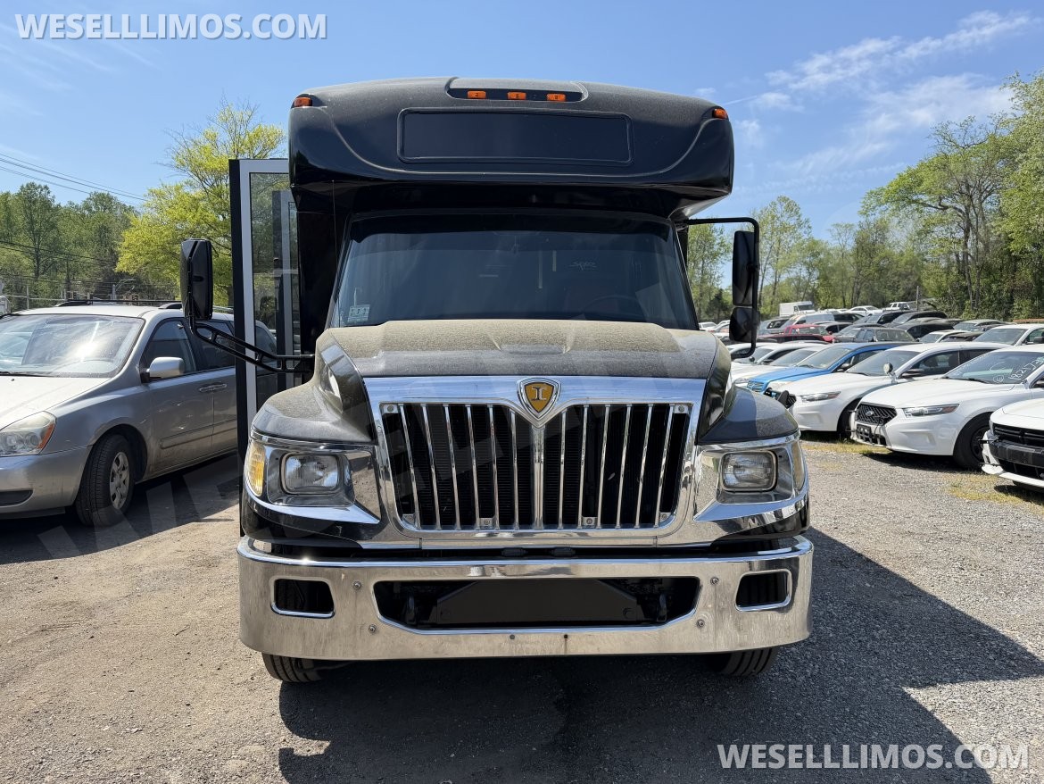 Limo Bus for sale: 2013 International PC805