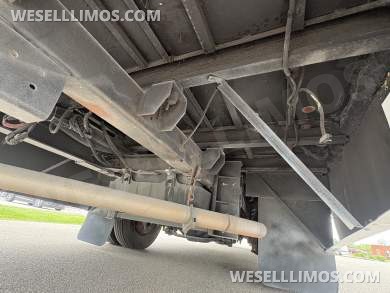 2018 Custom Mobile Conversions Ford F-450 Limo Bus - Limo Bus for Sale in Fraser, MI - Photo 13