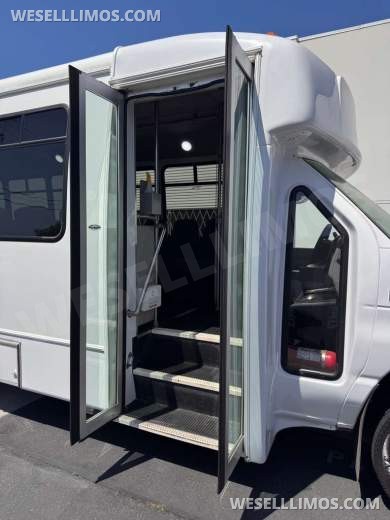 2021 Ford E450 Super Duty Shuttle Bus - Shuttle Bus for Sale in Anaheim, CA - Photo 13