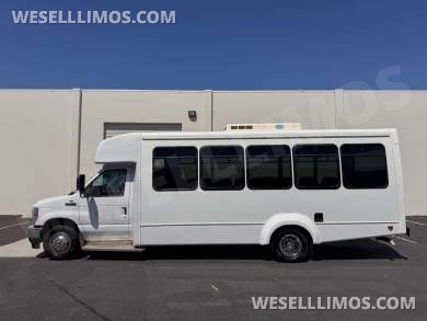 2021 Ford E450 Super Duty Shuttle Bus - Shuttle Bus for Sale in Anaheim, CA - Photo 8