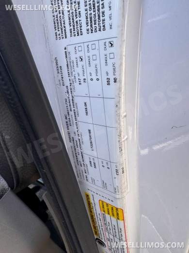 2021 Ford E450 Super Duty Shuttle Bus - Shuttle Bus for Sale in Anaheim, CA - Photo 27