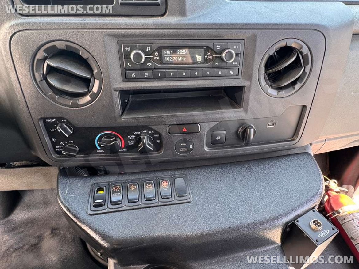 Photo of Shuttle Bus for sale: 2021 Ford E450 Super Duty Shuttle Bus 312" by Davey Coach