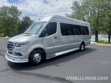 2021 First Class Customs, Inc. Mercedes-Benz Limo Sprinter Limo Bus - Limo Bus for Sale in Springfield, MO - Photo 7