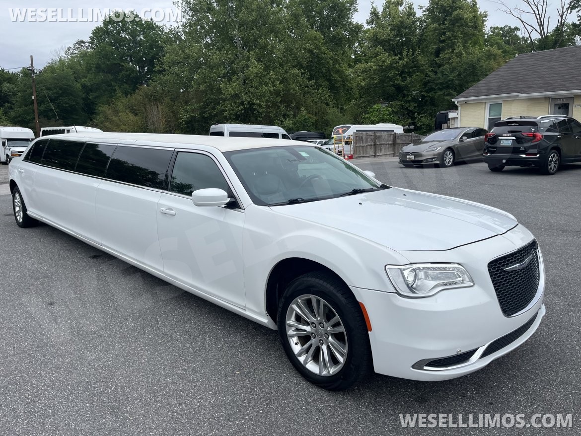 Limousine for Sale in Pasadena, MD - Photo 4