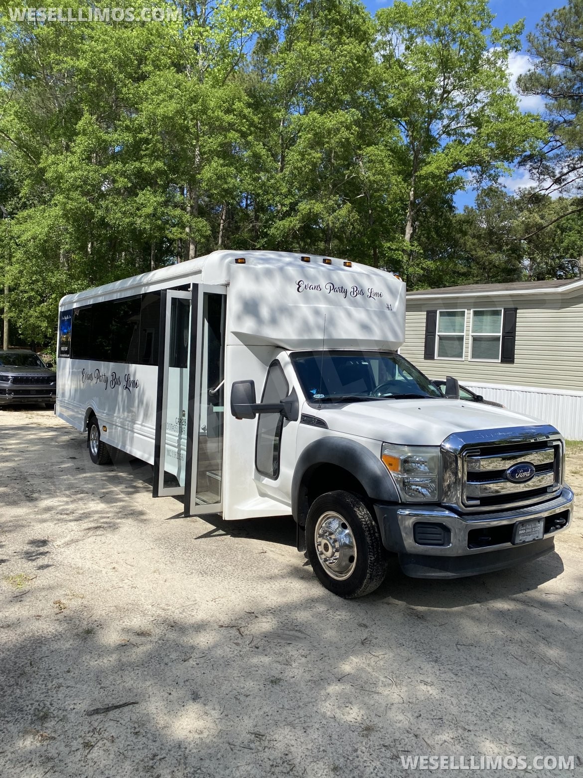 Photo of Limo Bus for sale: 2015 Ford 550 30" by LGE