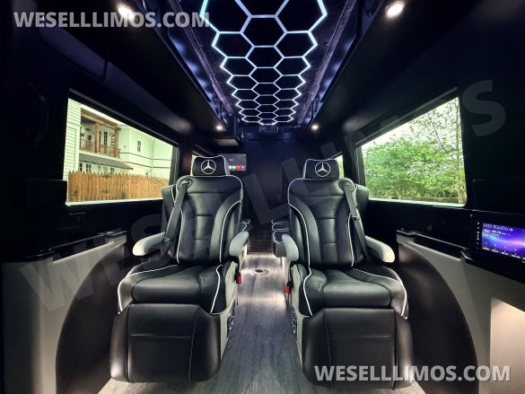 2025 Mercedes-Benz Sprinter Sprinter for Sale in San Antonio, TX - Photo 3